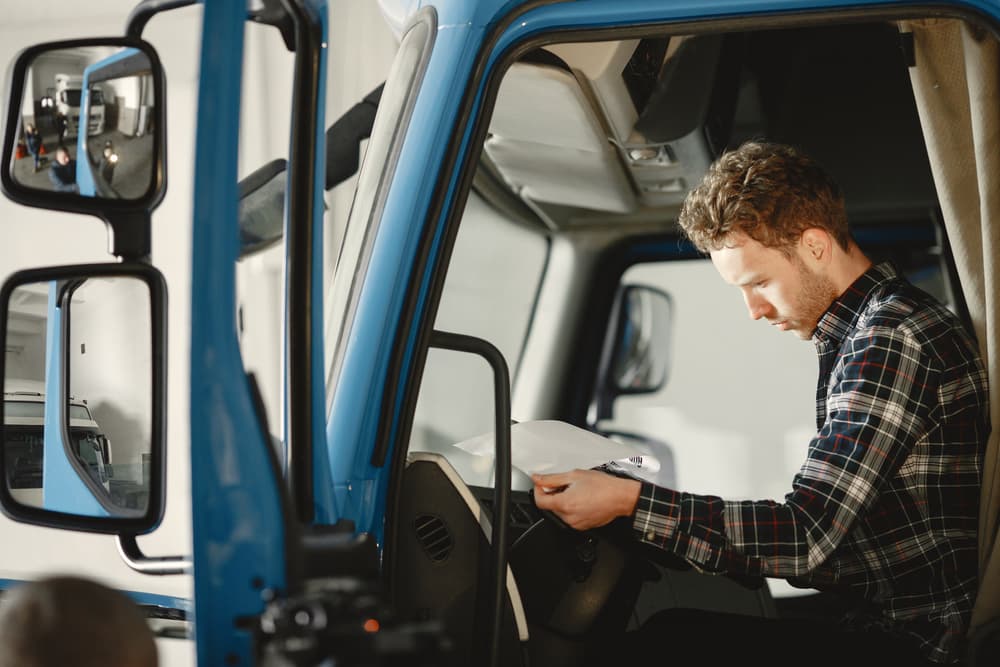 What Are Truck Driver Training Requirements? - Image