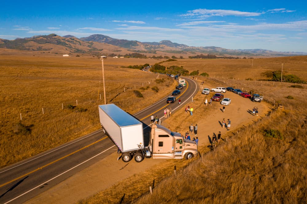 How Are Truck Accidents Different From Auto Accidents? - Image